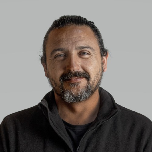 Andrés González